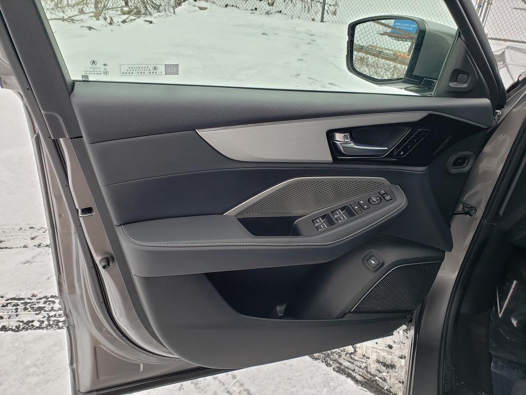 used 2023 Acura MDX car, priced at $40,624