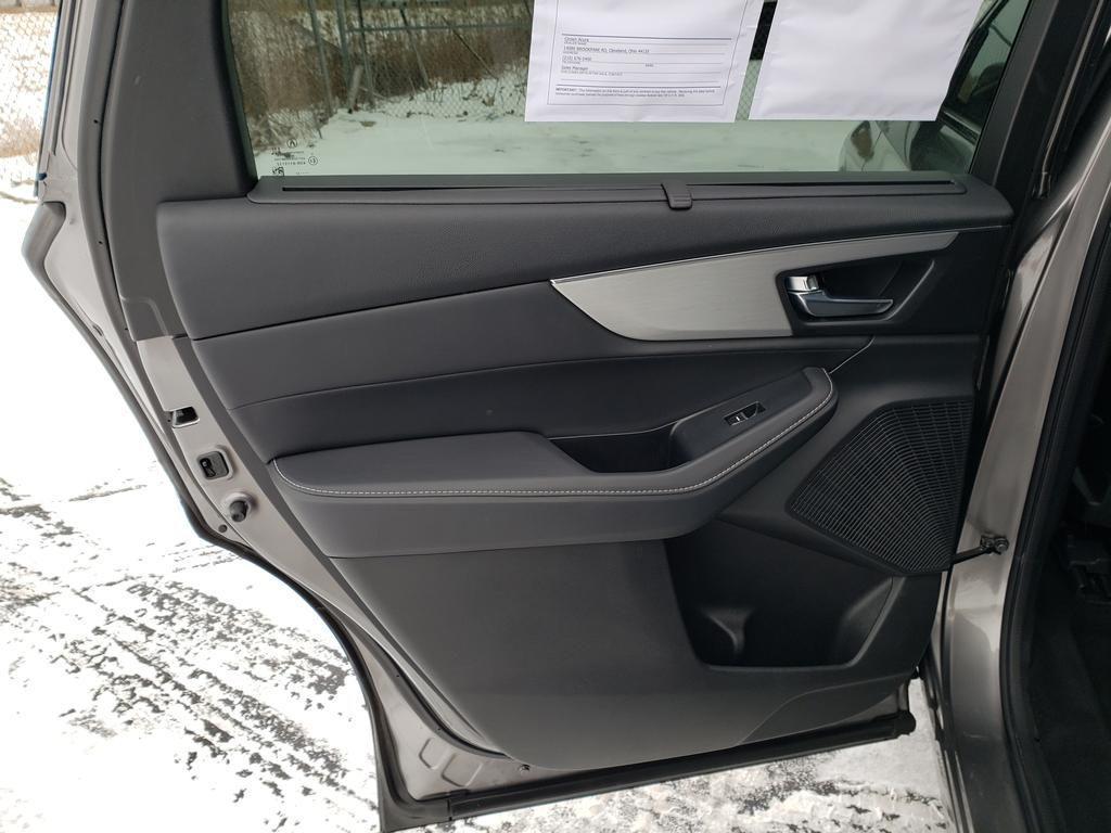 used 2023 Acura MDX car, priced at $40,624