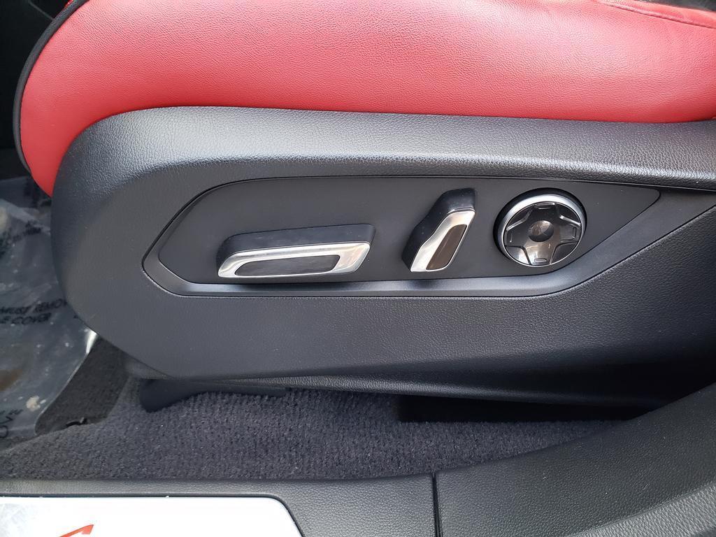 used 2023 Acura RDX car, priced at $38,681