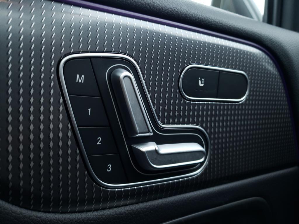 used 2021 Mercedes-Benz GLB 250 car, priced at $25,984