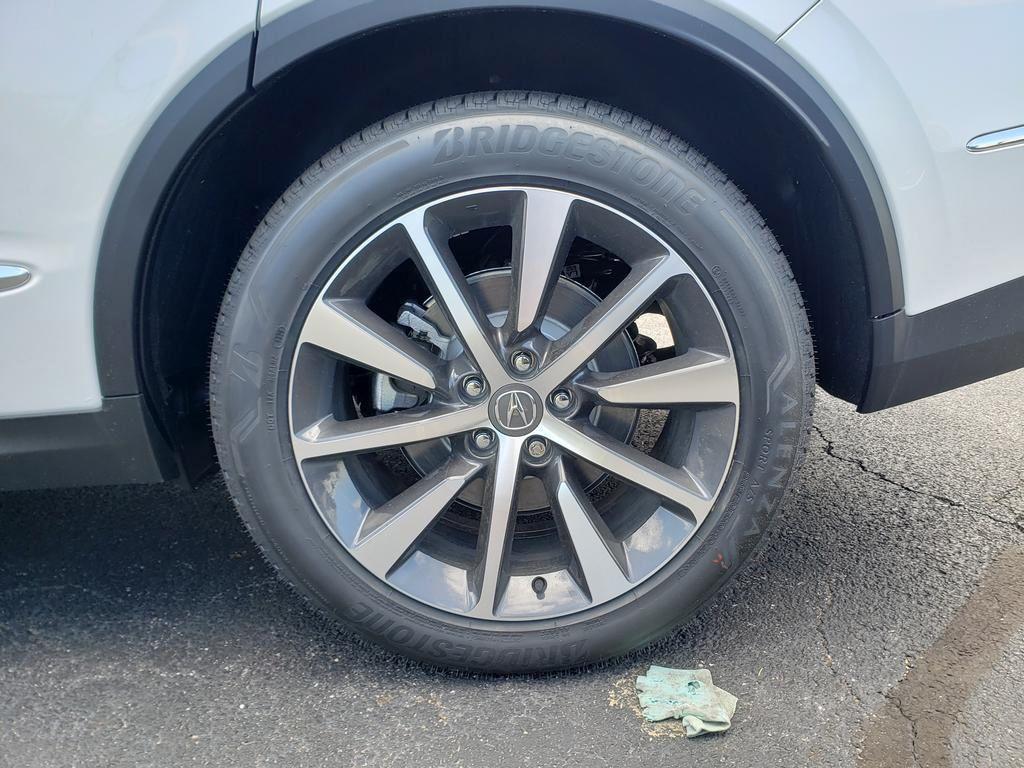 new 2026 Acura MDX car, priced at $61,450