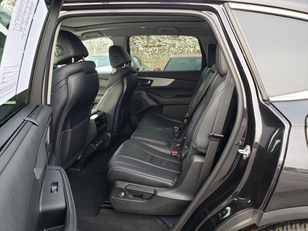 used 2023 Acura MDX car, priced at $42,881