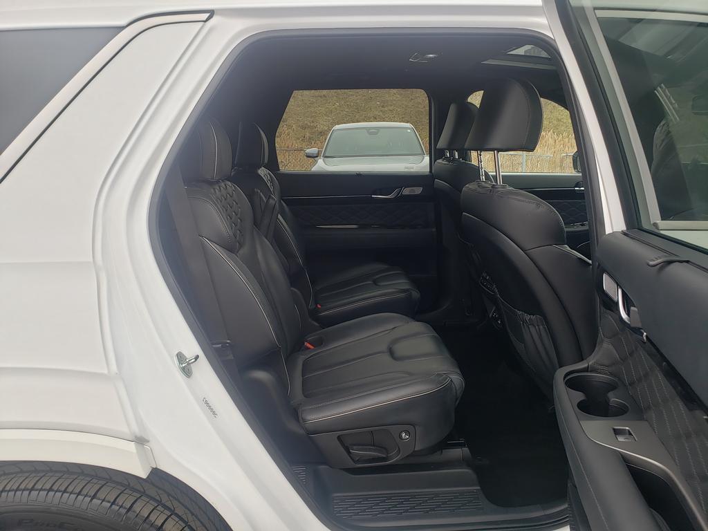 used 2022 Hyundai Palisade car, priced at $32,981