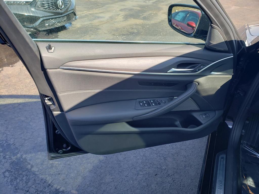 used 2022 BMW 540 car, priced at $38,971