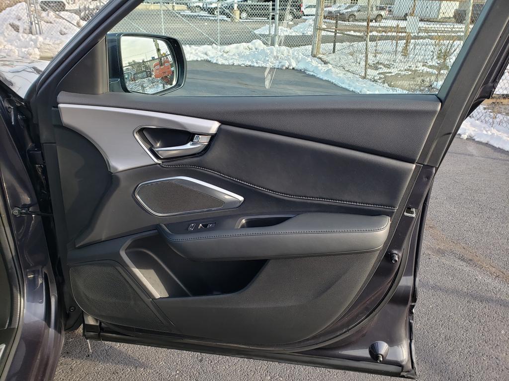 used 2020 Acura RDX car, priced at $27,984