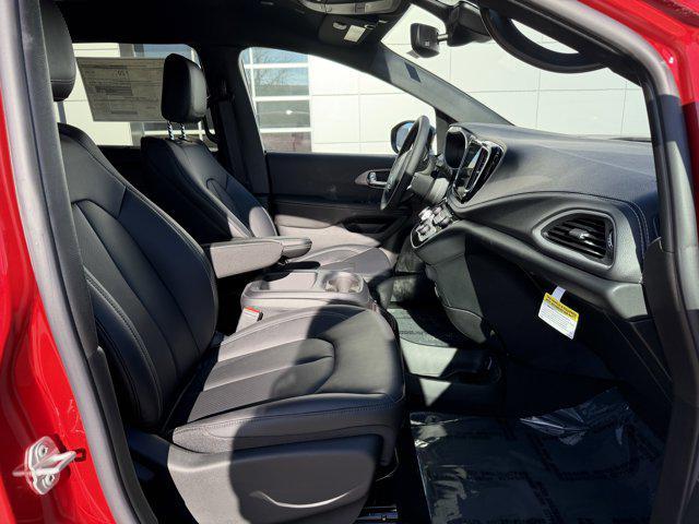 new 2026 Chrysler Pacifica car, priced at $51,055
