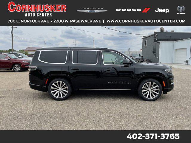 new 2022 Jeep Grand Wagoneer car, priced at $100,640