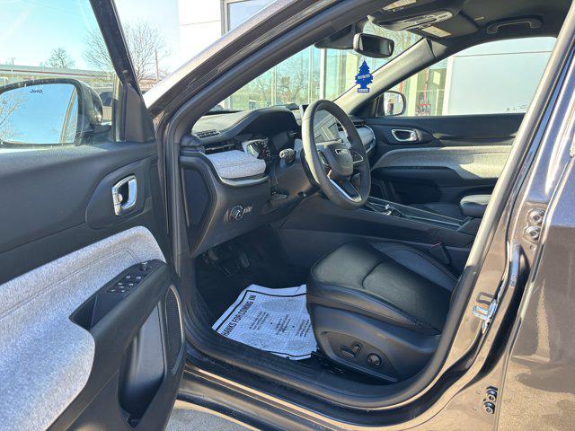 used 2023 Jeep Compass car, priced at $24,990