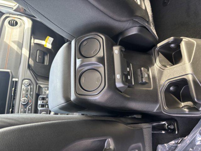 new 2025 Jeep Gladiator car, priced at $55,985