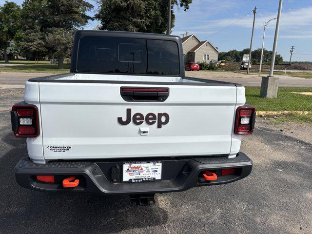 new 2025 Jeep Gladiator car, priced at $55,985