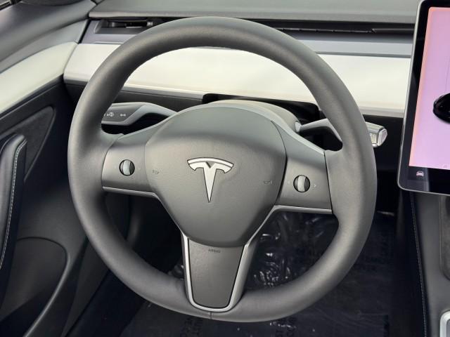 used 2021 Tesla Model 3 car, priced at $21,000