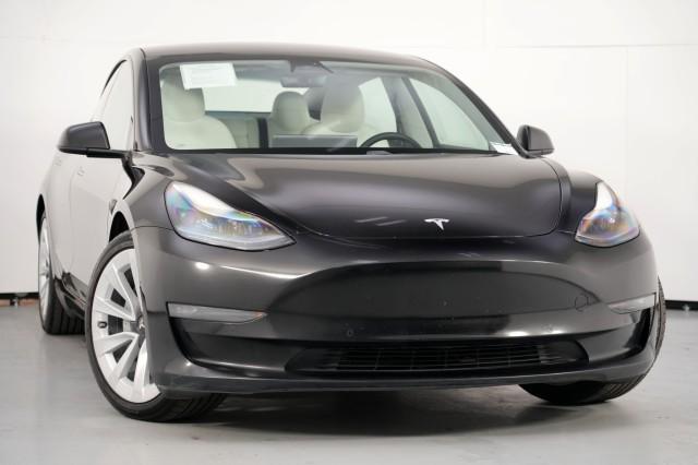 used 2021 Tesla Model 3 car, priced at $21,000