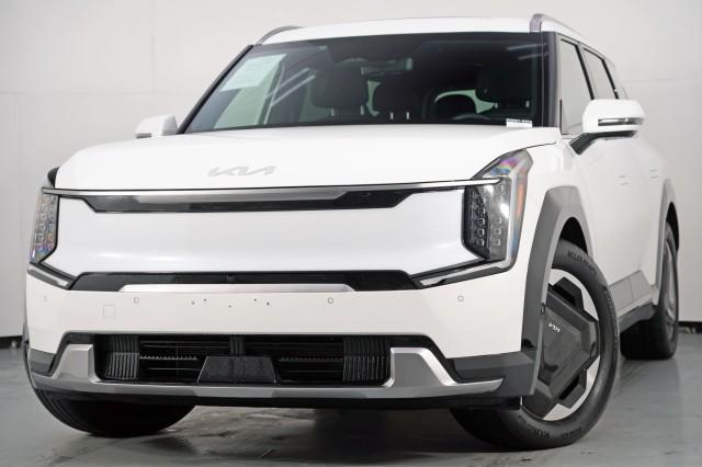 used 2024 Kia EV9 car, priced at $35,500