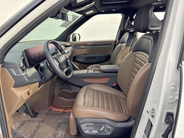 used 2024 Kia EV9 car, priced at $35,500