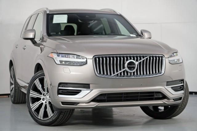 used 2020 Volvo XC90 Hybrid car, priced at $27,000