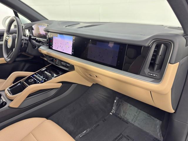used 2025 Porsche Cayenne car, priced at $94,500
