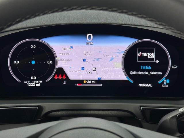 used 2025 Porsche Cayenne car, priced at $94,500