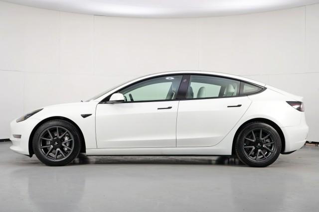 used 2023 Tesla Model 3 car