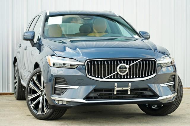 used 2023 Volvo XC60 car, priced at $25,500