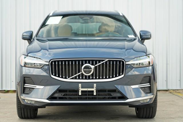 used 2023 Volvo XC60 car, priced at $25,500