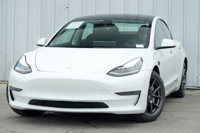 used 2022 Tesla Model 3 car, priced at $21,500