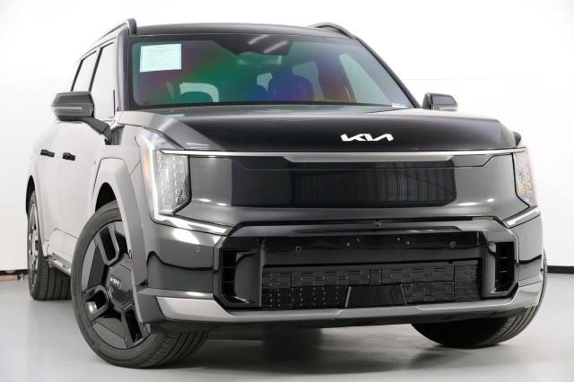 used 2024 Kia EV9 car, priced at $38,250