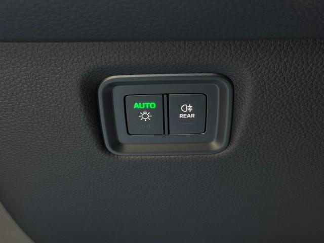 used 2024 Porsche Cayenne car, priced at $84,000