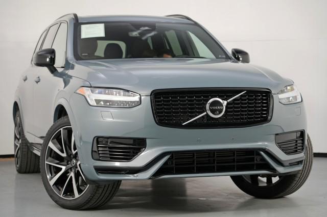 used 2023 Volvo XC90 Recharge Plug-In Hybrid car, priced at $41,500