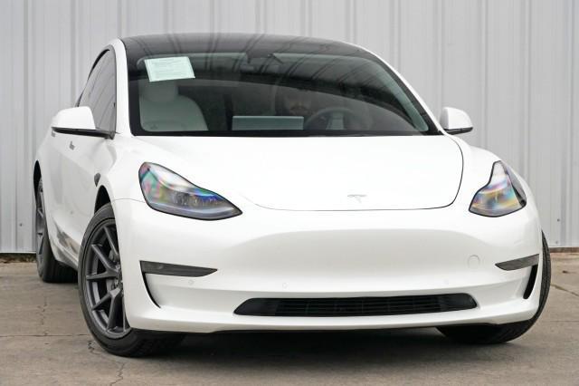 used 2022 Tesla Model 3 car, priced at $19,500