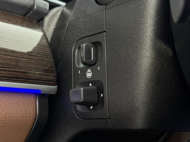 used 2024 Mercedes-Benz GLS 450 car