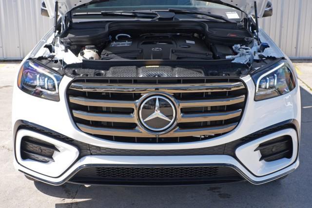 used 2024 Mercedes-Benz GLS 580 car, priced at $73,898