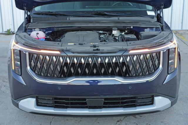 used 2025 Kia Carnival car, priced at $34,898