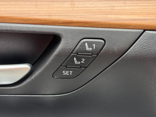 used 2025 Toyota Grand Highlander car, priced at $44,898