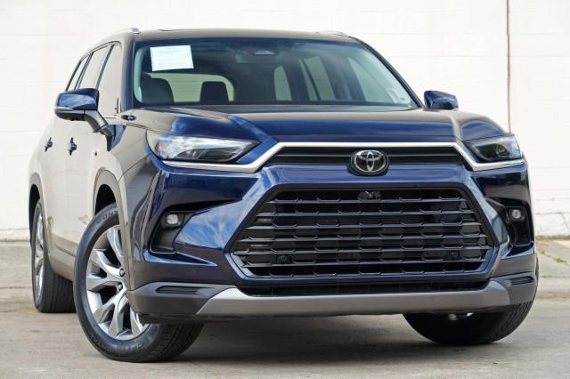 used 2025 Toyota Grand Highlander car, priced at $44,898