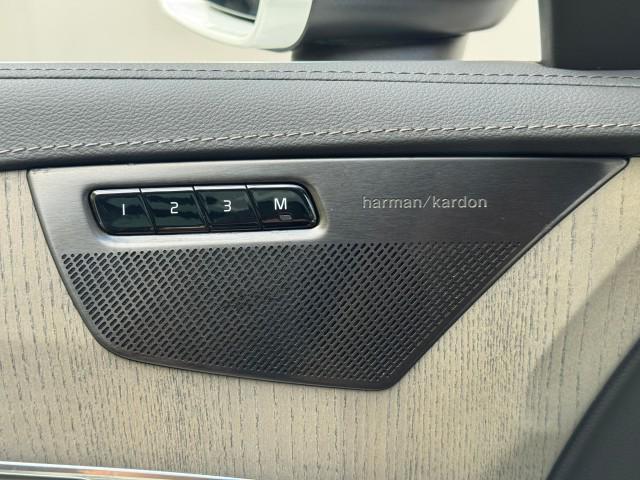 used 2024 Volvo XC90 Recharge Plug-In Hybrid car, priced at $47,500