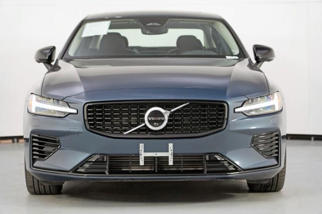 used 2023 Volvo S60 Recharge Plug-In Hybrid car, priced at $27,000