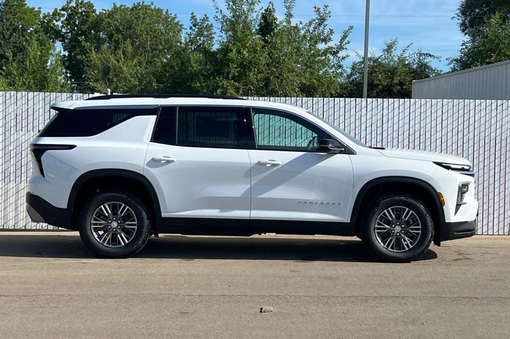 new 2026 Chevrolet Traverse car, priced at $40,920