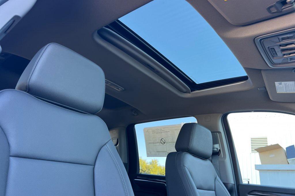 new 2026 Chevrolet Silverado 3500 car, priced at $82,315