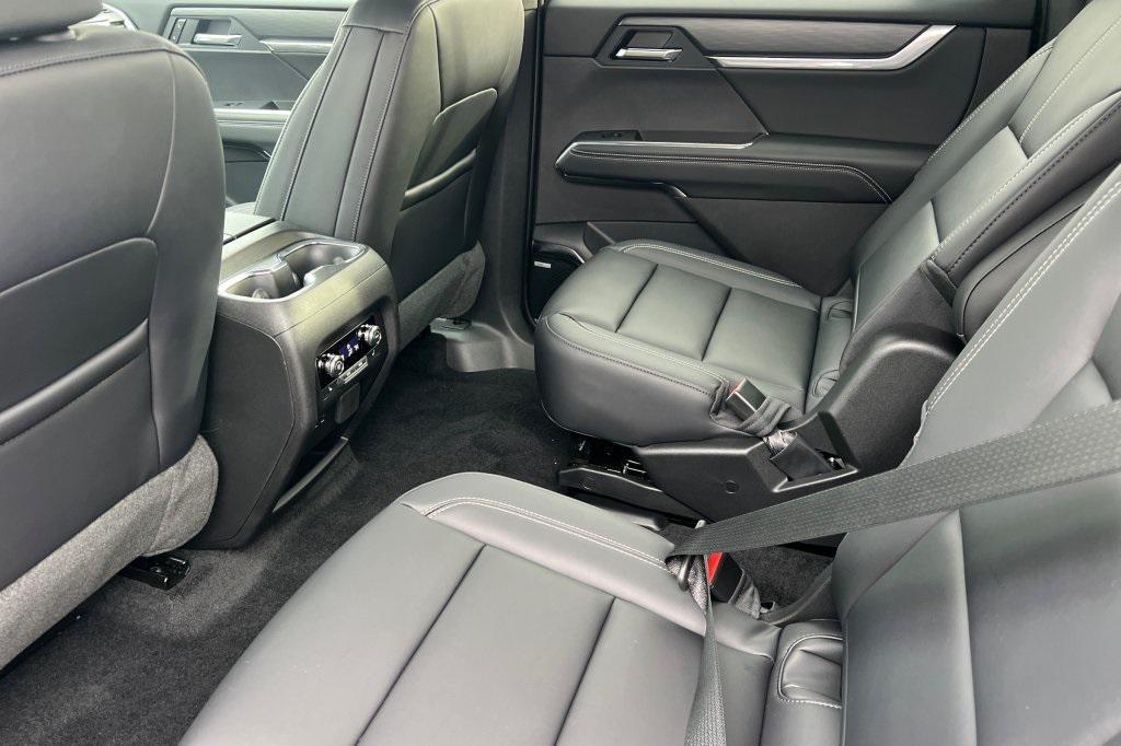 new 2026 GMC Acadia car, priced at $51,620