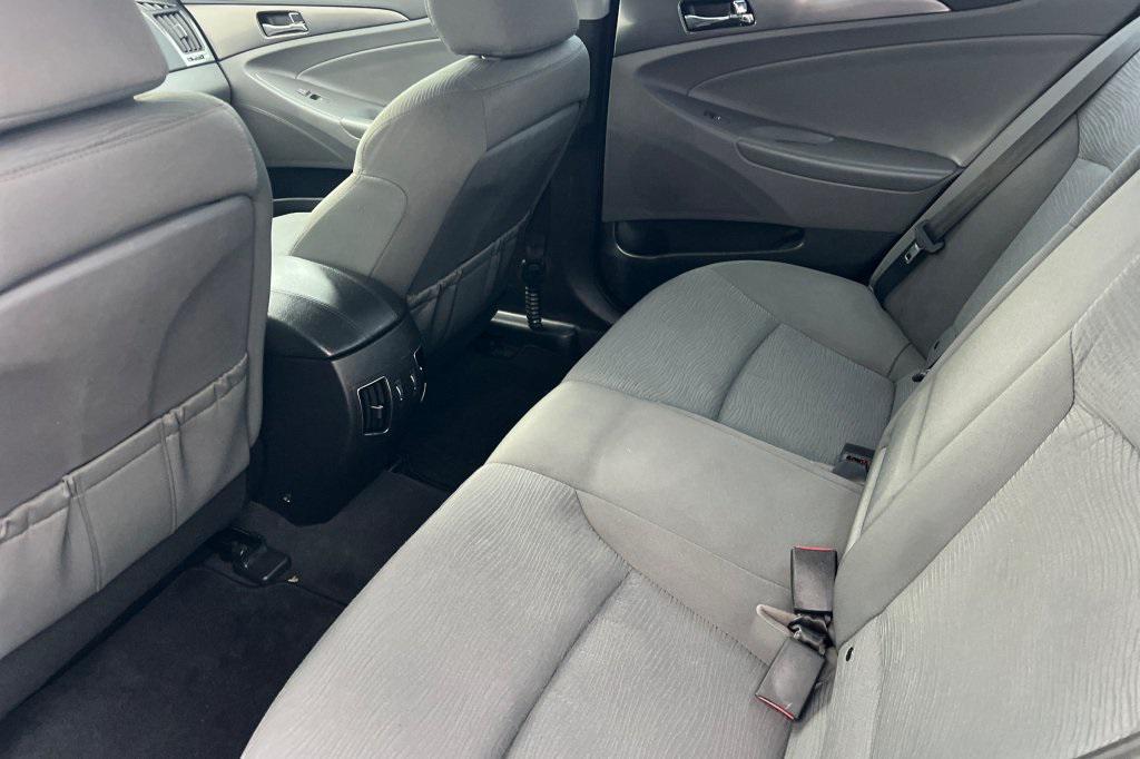 used 2013 Hyundai Sonata Hybrid car, priced at $7,997