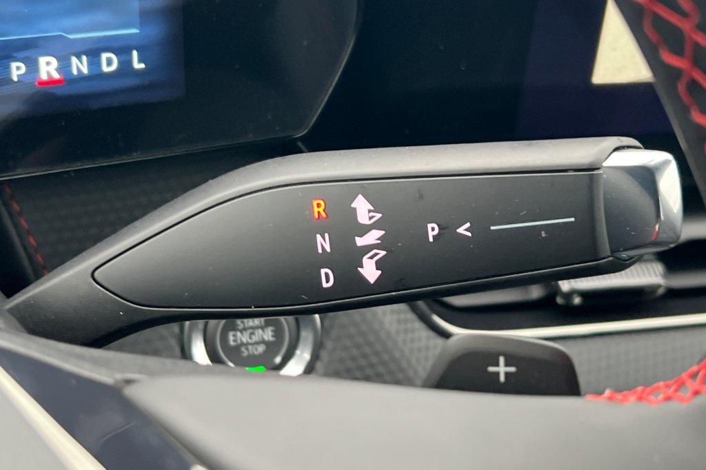 new 2026 Chevrolet Equinox car, priced at $33,845