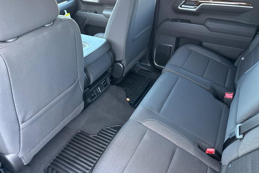 new 2026 GMC Sierra 1500 car, priced at $48,085