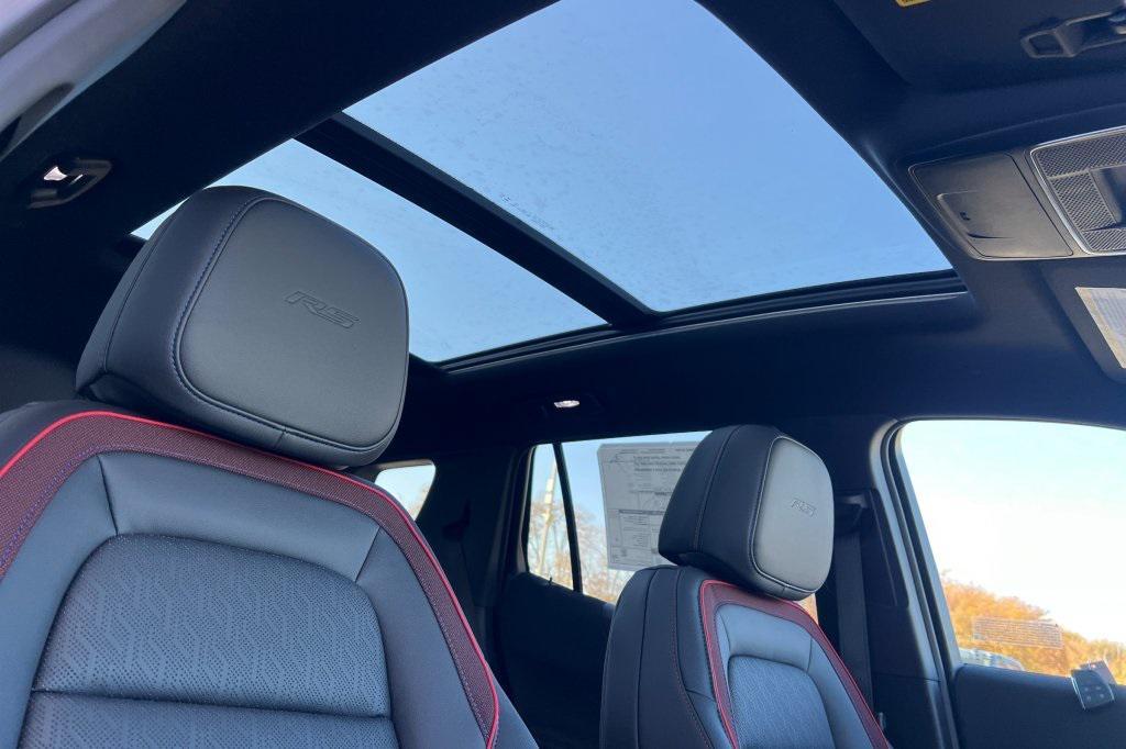 new 2026 Chevrolet Equinox car, priced at $36,335