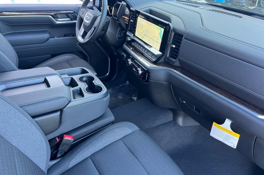 new 2026 GMC Sierra 1500 car, priced at $53,150