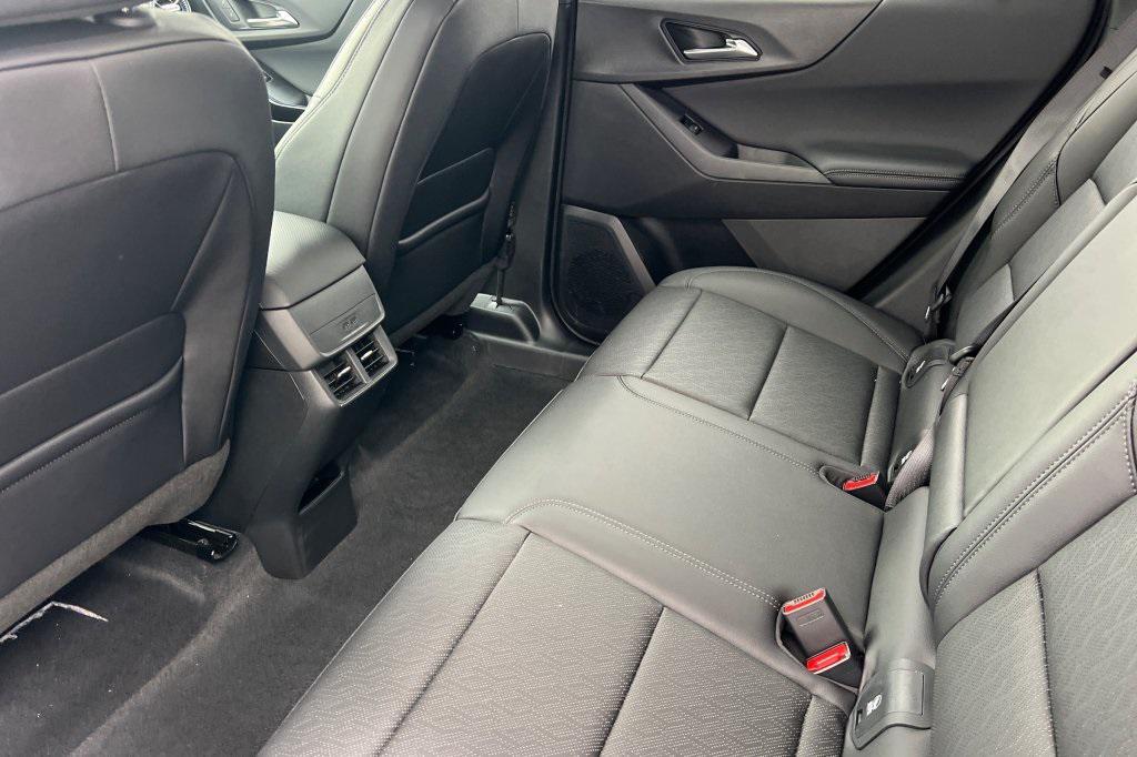 new 2026 Chevrolet Equinox car, priced at $33,485