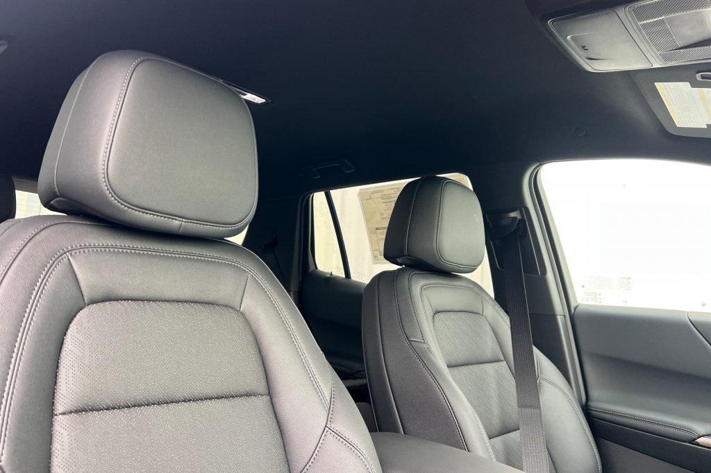 new 2026 Chevrolet Equinox car, priced at $33,485