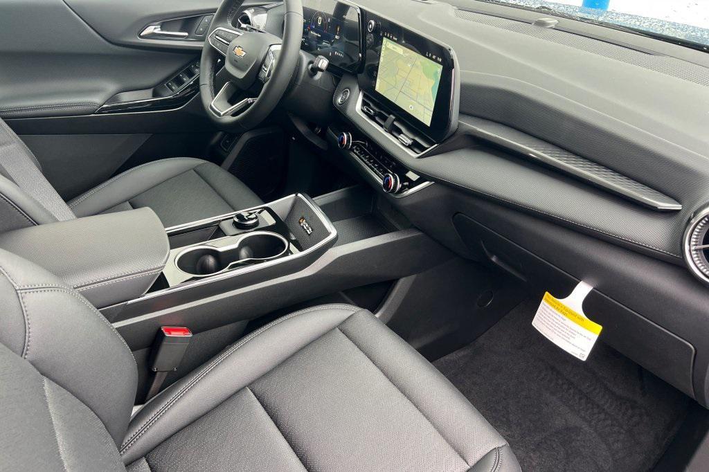 new 2026 Chevrolet Equinox car, priced at $33,485