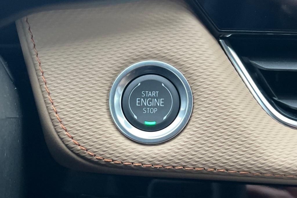 new 2026 Chevrolet Equinox car, priced at $32,395