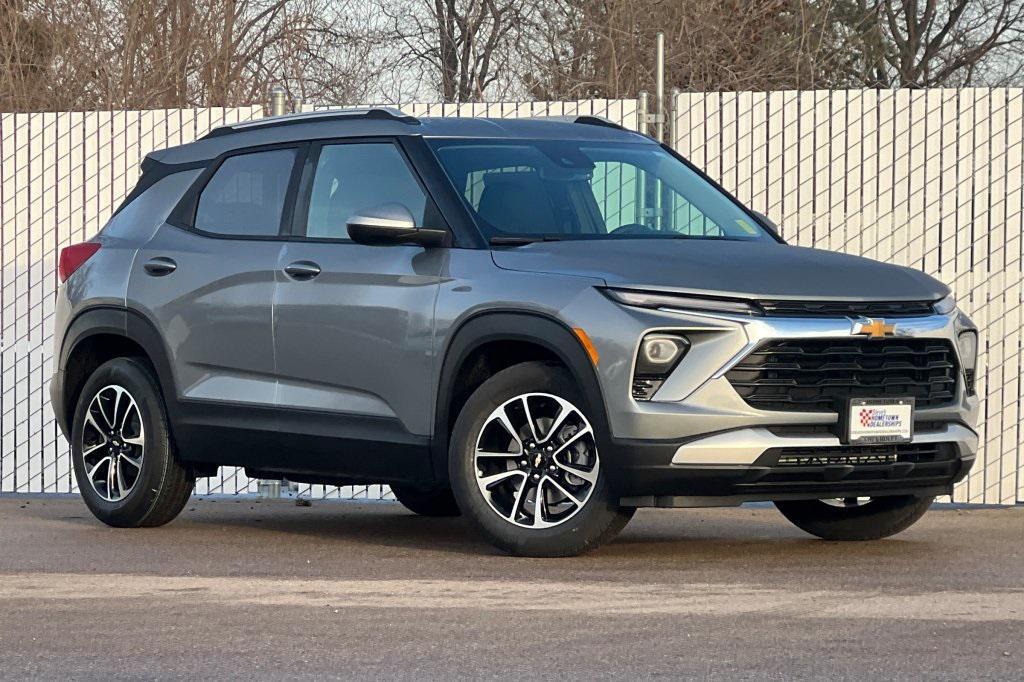 new 2026 Chevrolet TrailBlazer car, priced at $27,527