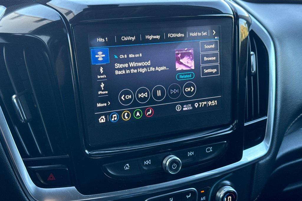 used 2021 Chevrolet Traverse car, priced at $22,997